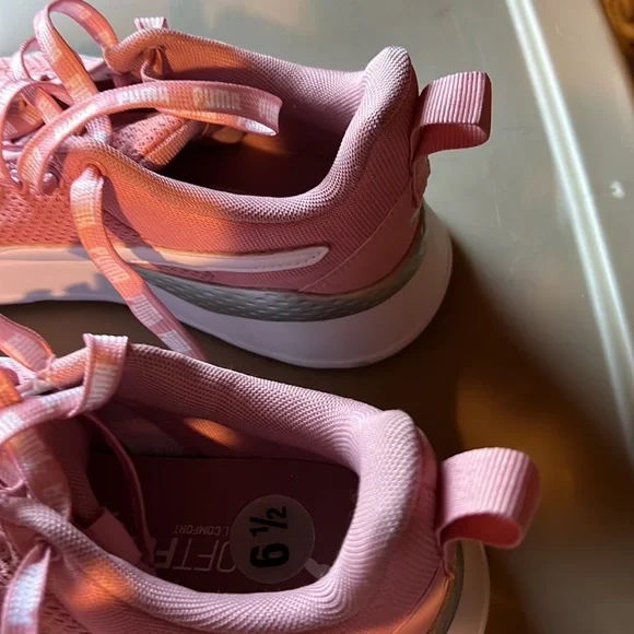 Puma pink soft foam size 6.5 - Picture 5 of 5